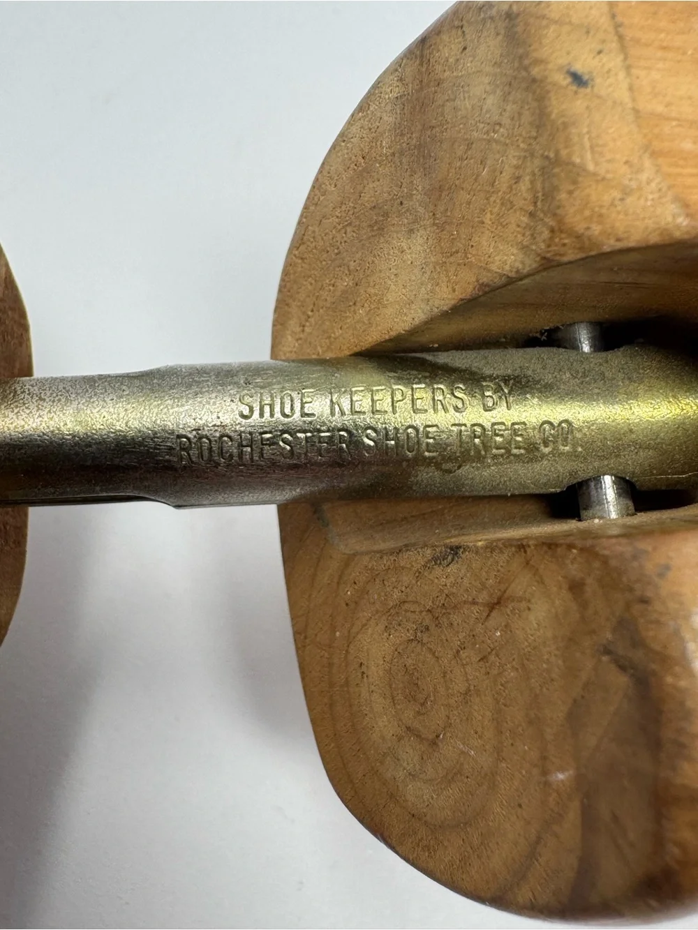 Brooks Brothers Size M Wooden Cedar Shoe Tree Toe Shaper (Right Foot Only!)
